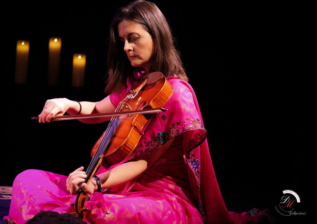 Le Mandapa, Paris (02-05-2025) avec Nabanita Chowdhary (chant) & Frédéric Nortes (tablas) - Crédit Photo : Patter Prémel